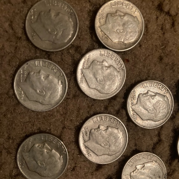 Have lots of old coins - Picture 14 of 14
